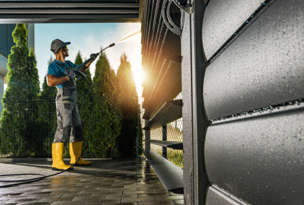 Why Choose Our Certified Pressure Washing Experts for Your Project Needs in Lincoln, CA?
