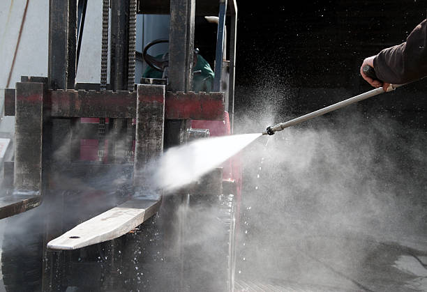 Best Roof Power Washing Services  in Lincoln, CA
